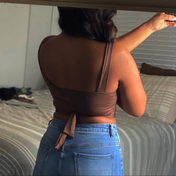 Wrap top in black - Picture 2 of 5